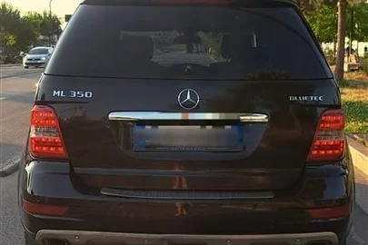 2011' Mercedes-Benz ML 350