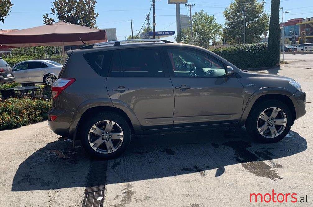 2009' Toyota RAV4 photo #1