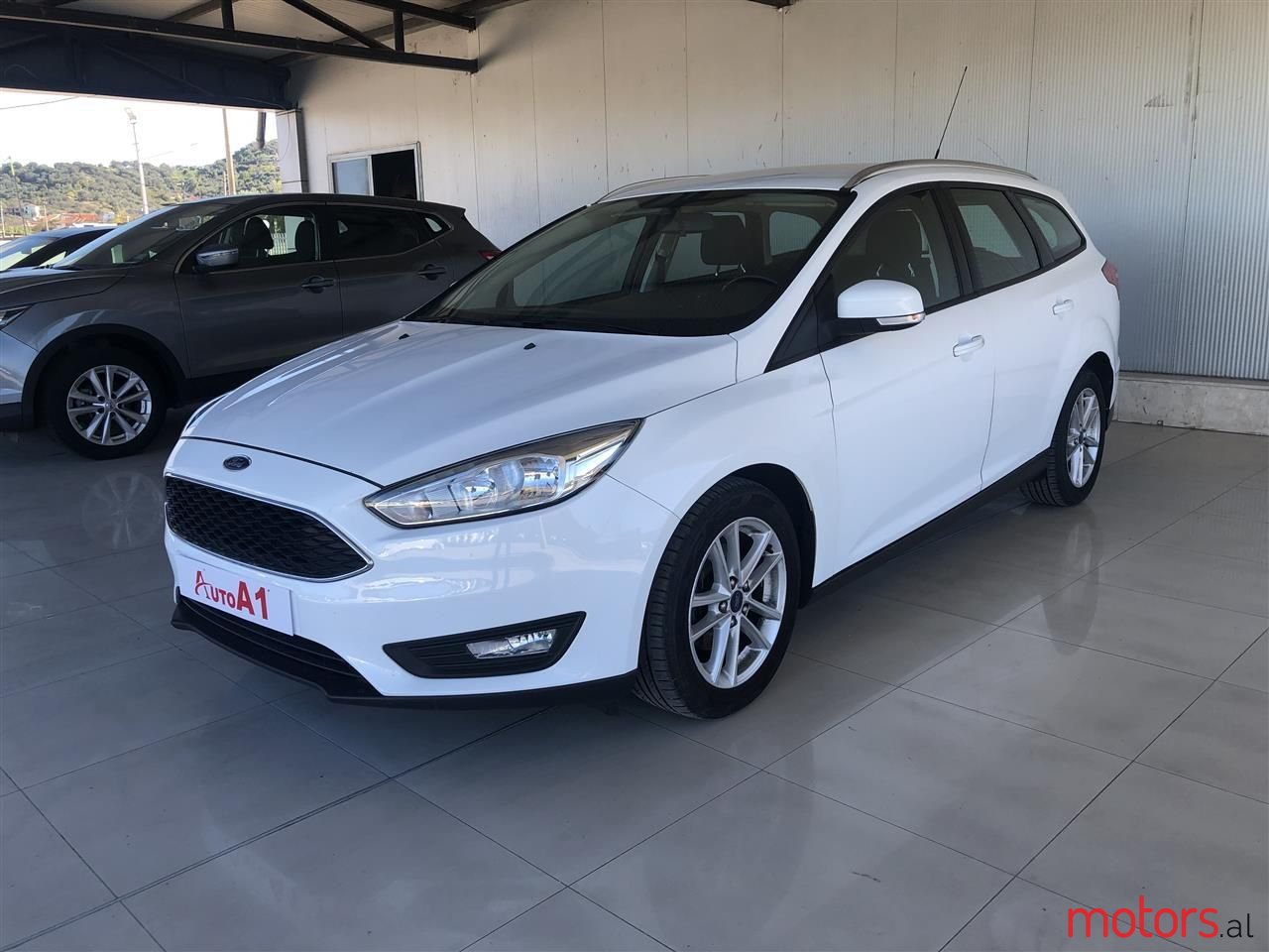 2016' Ford Focus photo #1