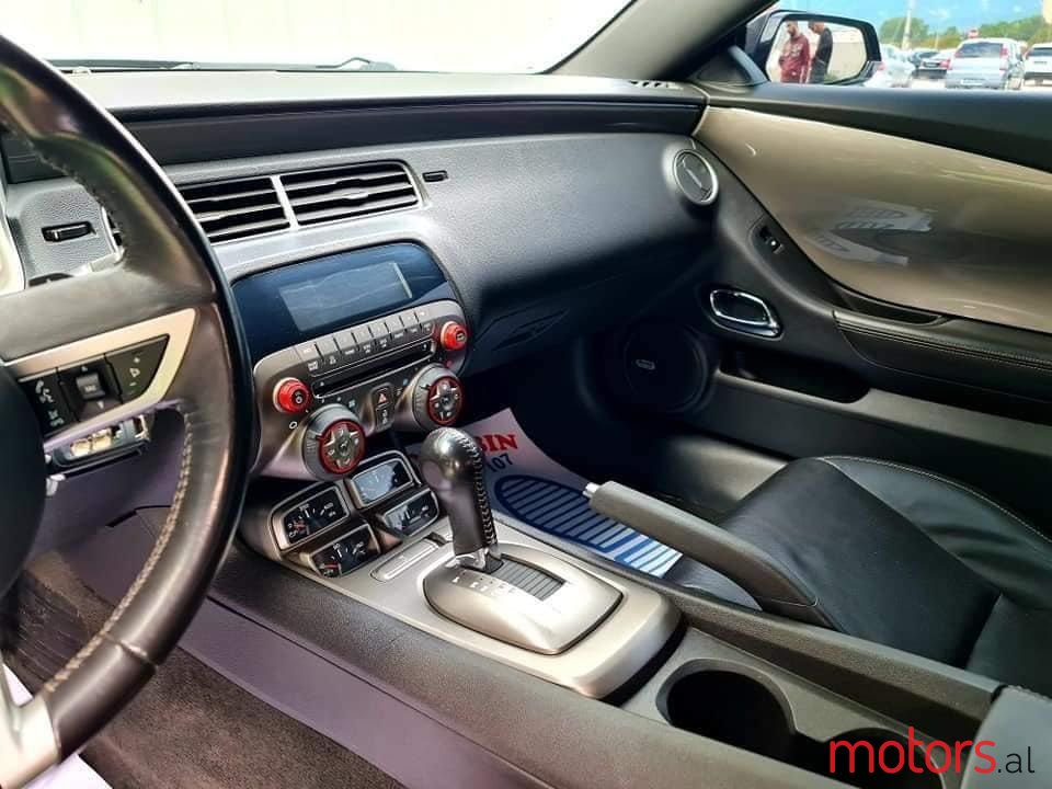 2010' Chevrolet Camaro photo #4