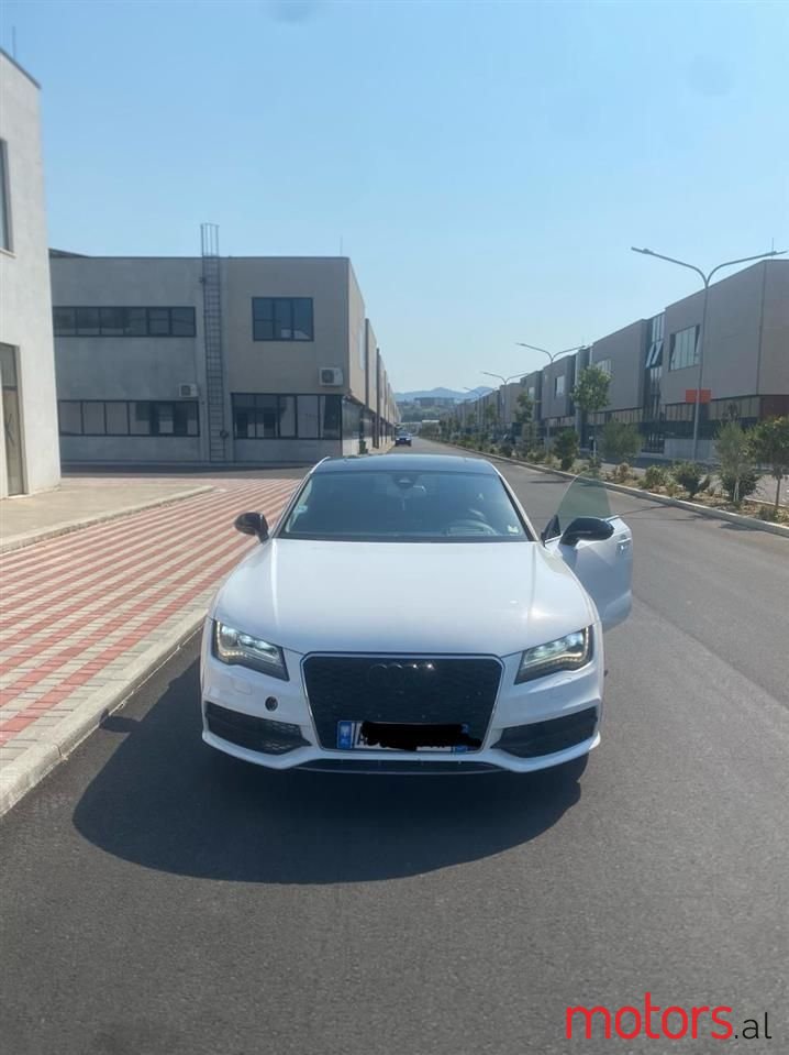 2012' Audi A7 photo #1