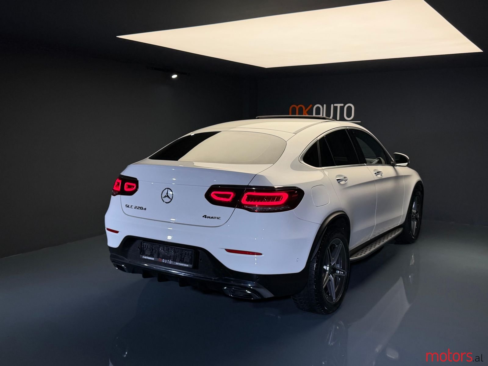 2021' Mercedes-Benz GLC 220 photo #6