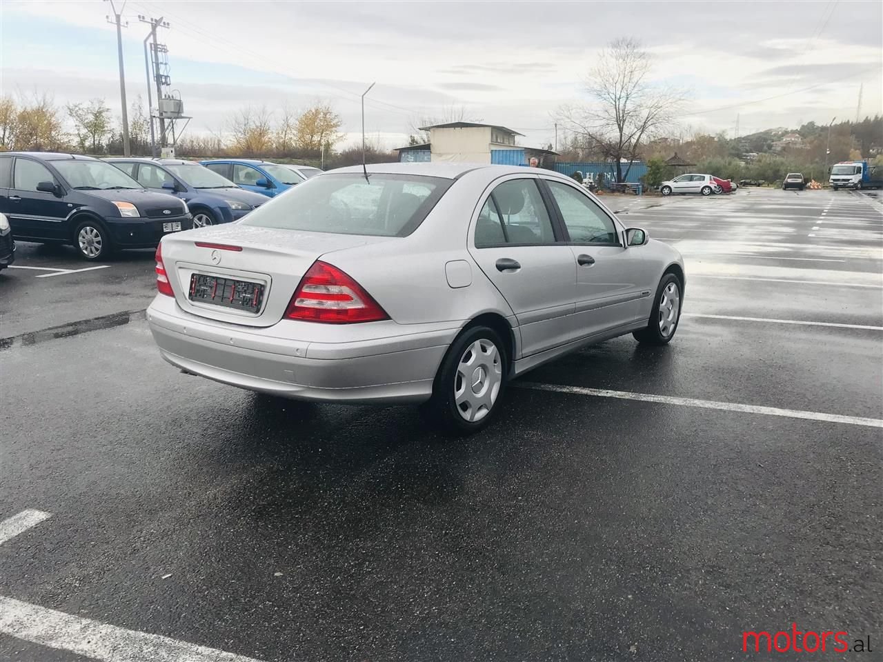 2004' Mercedes-Benz C 200 photo #2