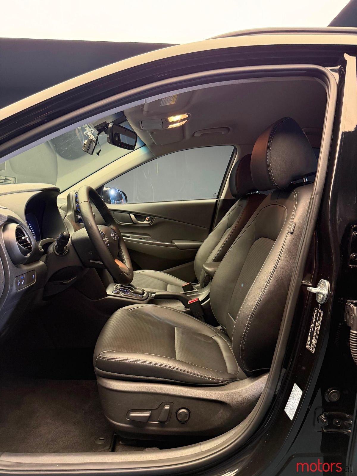 2018' Hyundai Kona photo #4