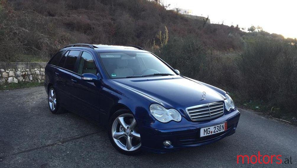 2005' Mercedes-Benz C 220 photo #1