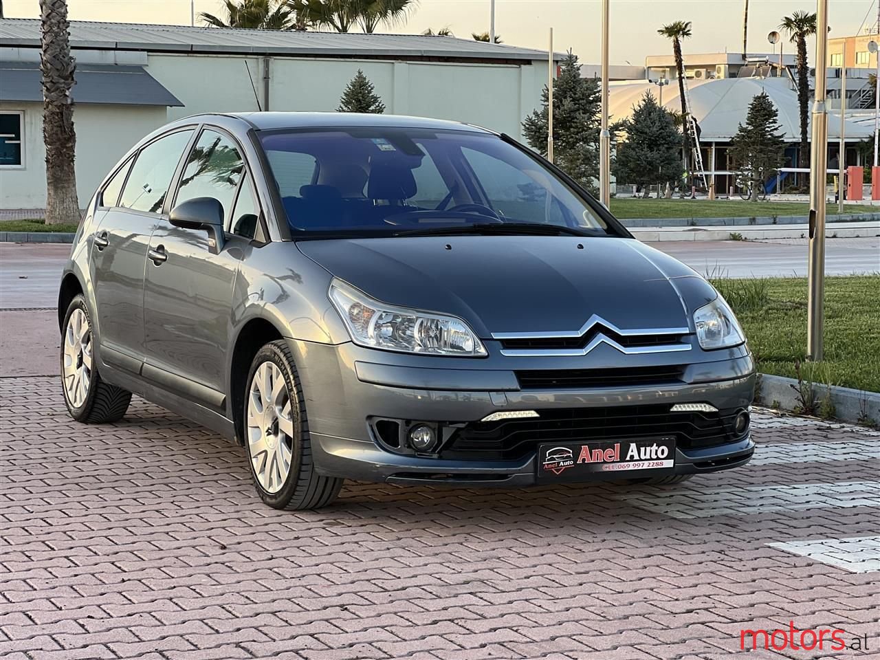 2007' Citroen C4 photo #6