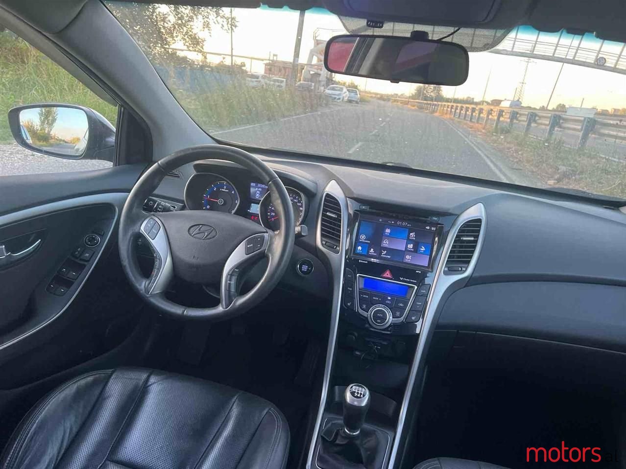 2012' Hyundai i30 photo #5