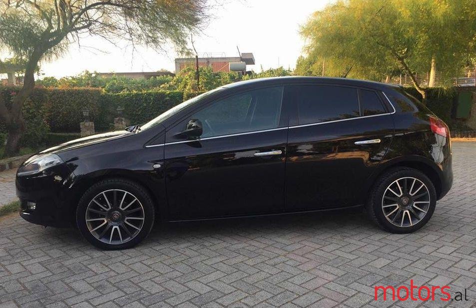 2012' Fiat Bravo photo #1