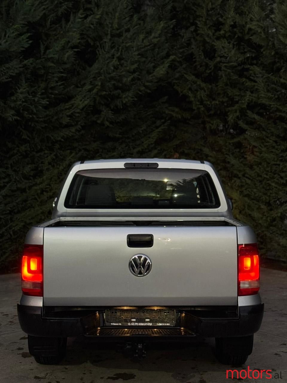 2016' Volkswagen Amarok photo #6