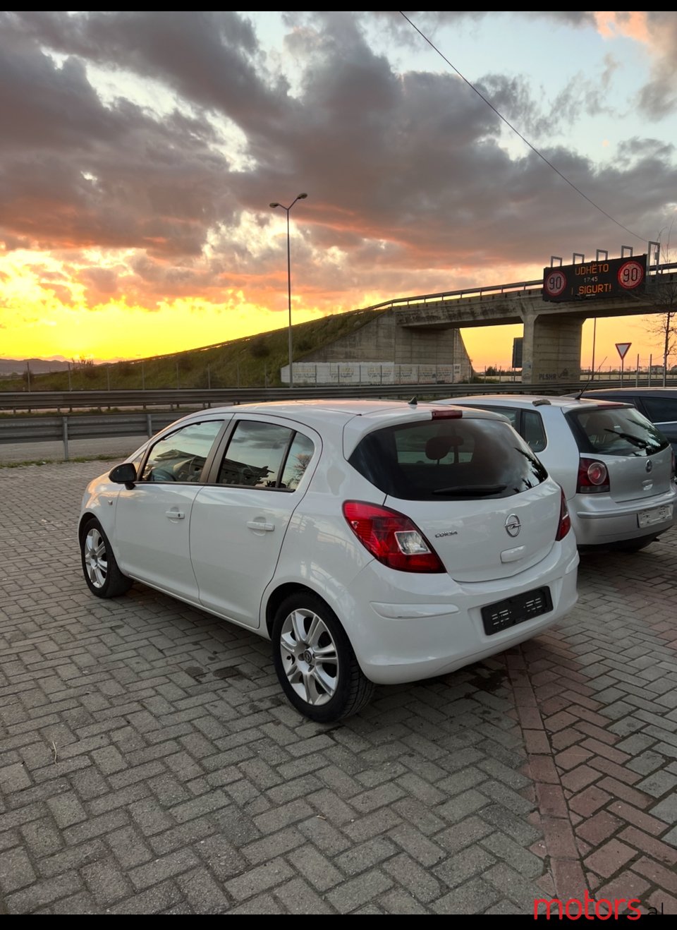 2013' Opel Corsa photo #5