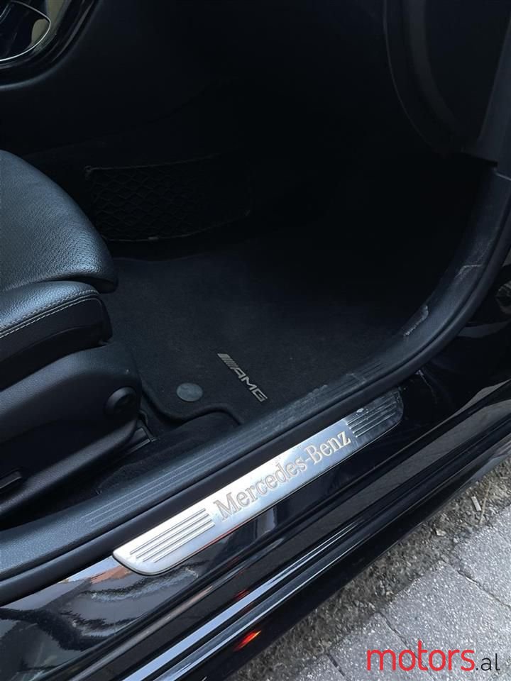 2017' Mercedes-Benz C 200 photo #6