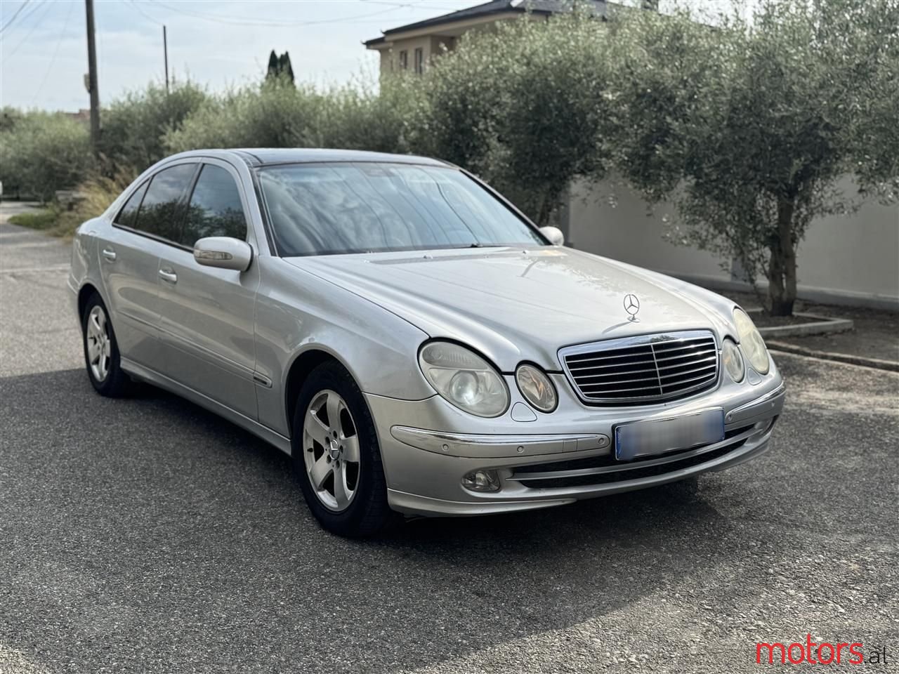 2003' Mercedes-Benz E 270 photo #3