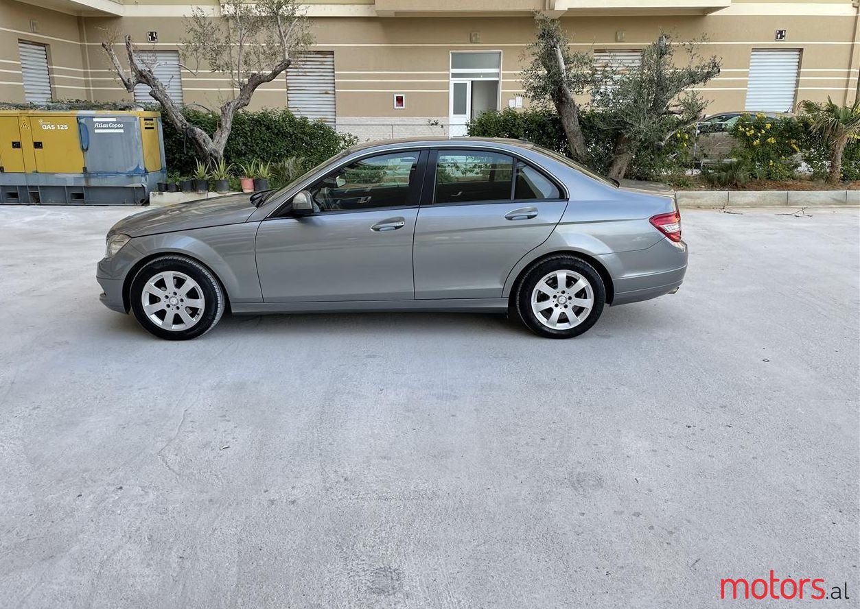 2007' Mercedes-Benz C 220 photo #1