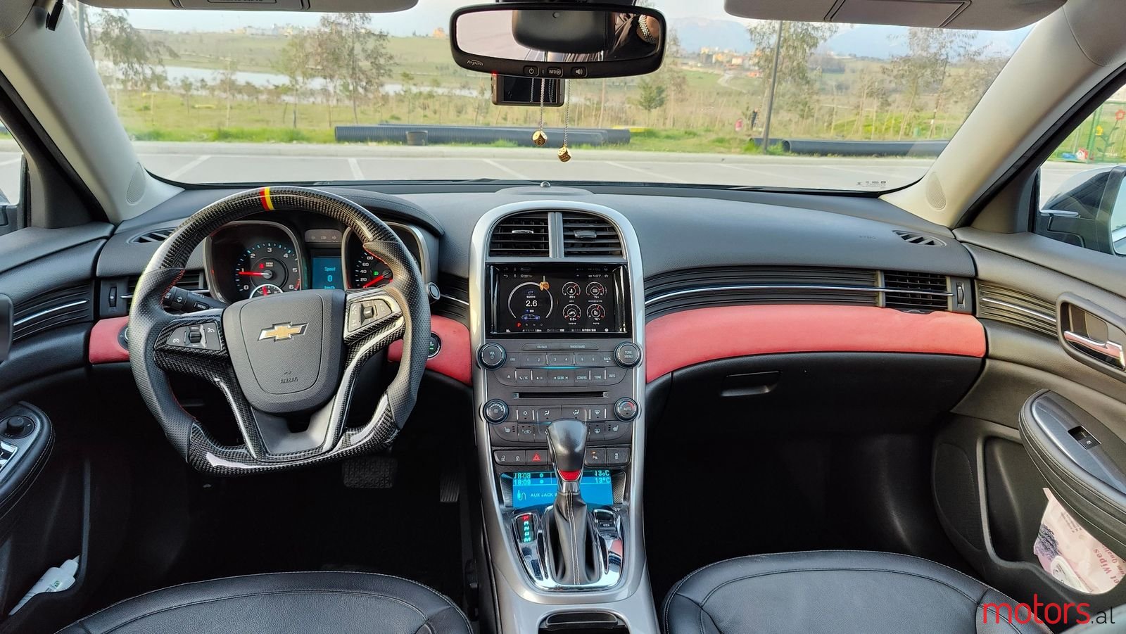 2015' Chevrolet Malibu photo #6