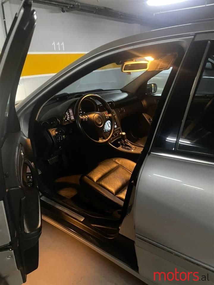 2005' Mercedes-Benz 200 photo #3