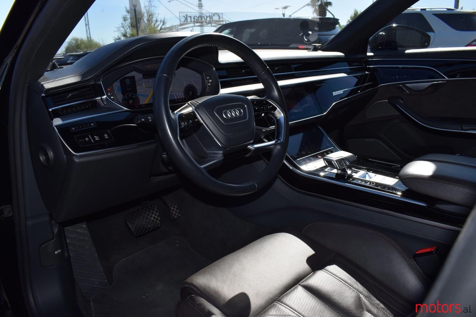 2020' Audi A8 photo #2
