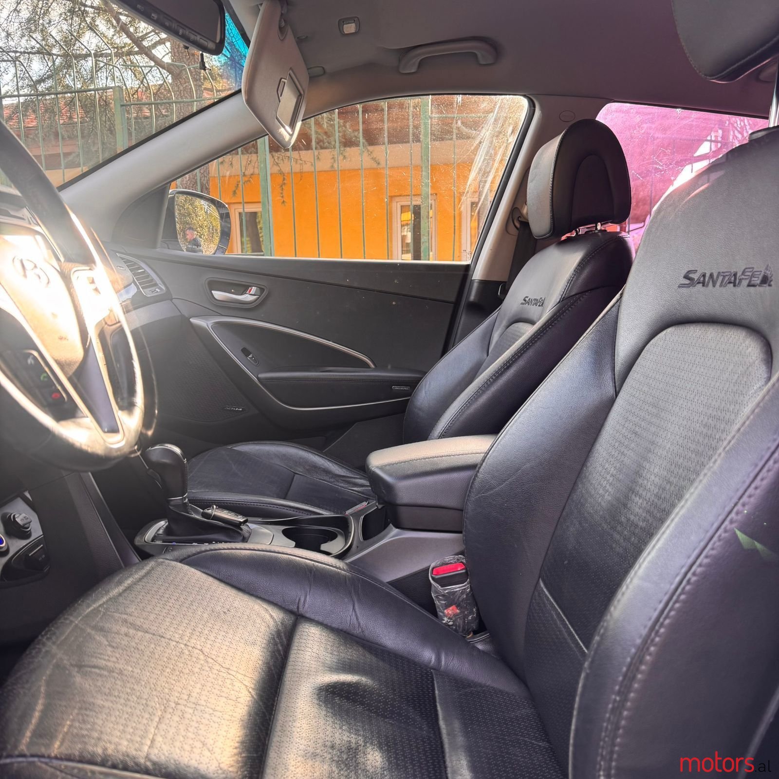 2013' Hyundai Santa Fe photo #5