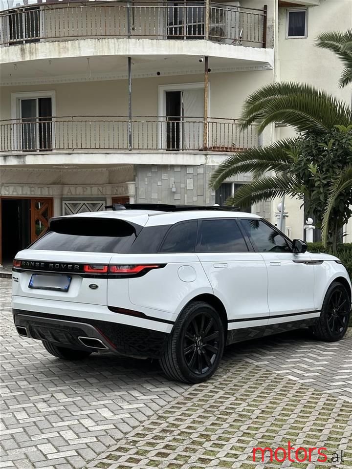 2018' Land Rover Range Rover Velar photo #3