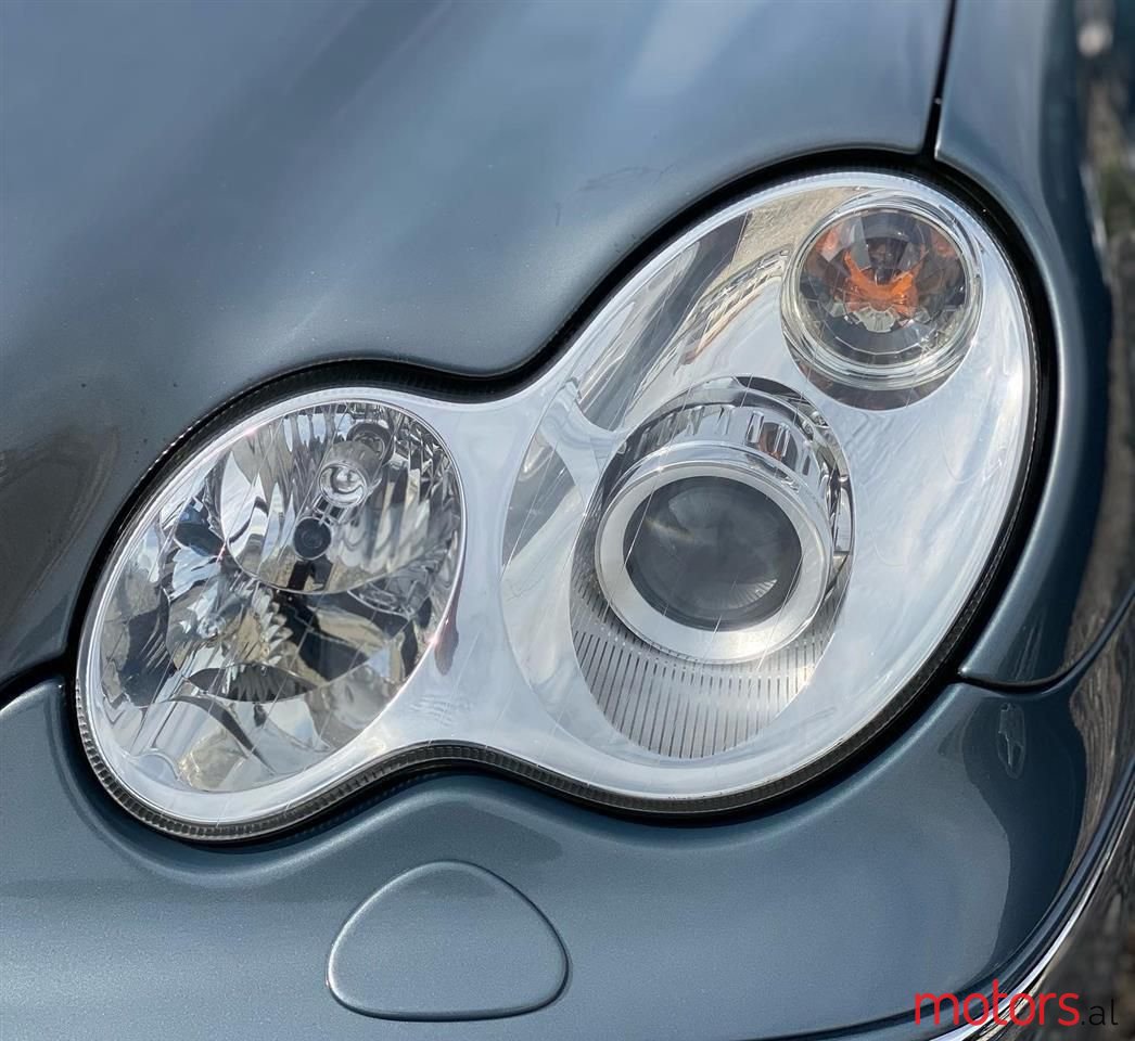 2005' Mercedes-Benz 220 photo #5