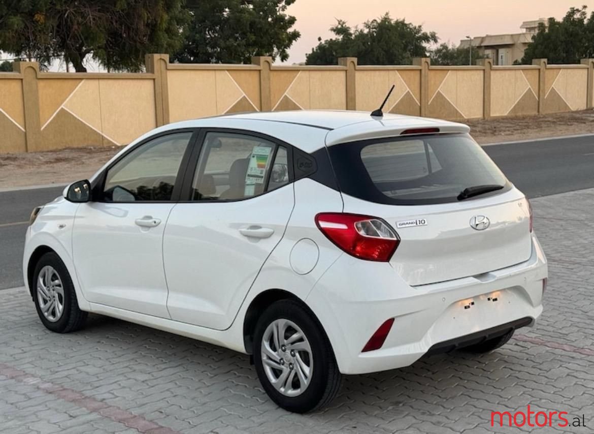 2021' Hyundai i10 photo #4