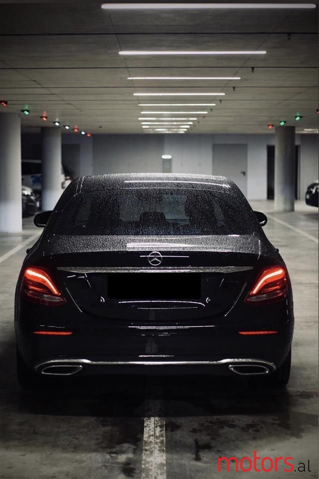 2018' Mercedes-Benz E 200 photo #6