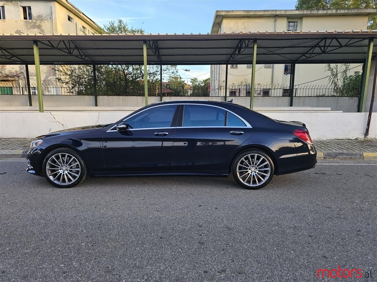 2015' Mercedes-Benz S 550 photo #3