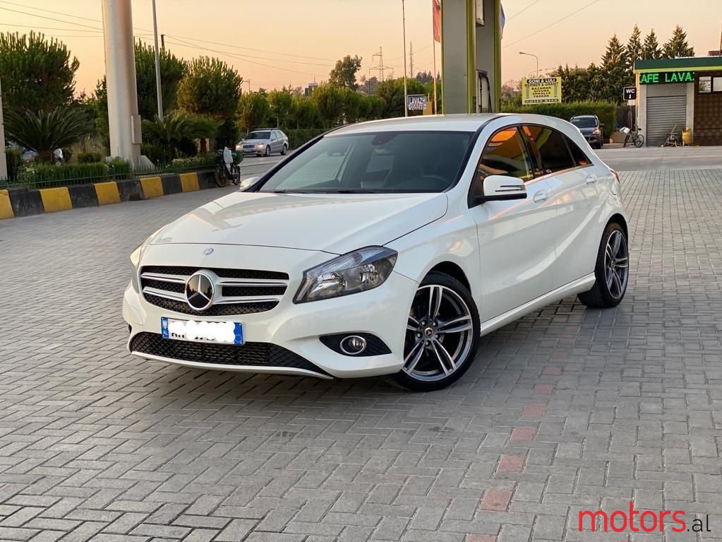 2013' Mercedes-Benz A 200 photo #1