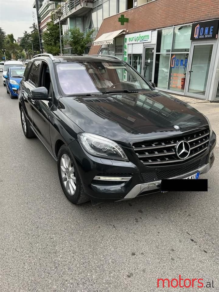 2012' Mercedes-Benz ML 350 photo #1