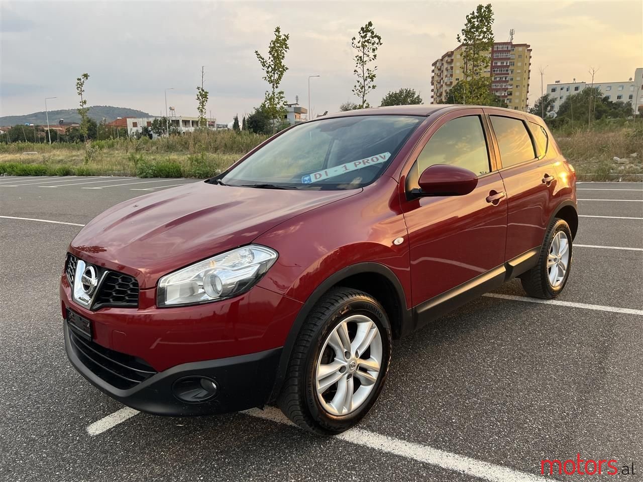 2012' Nissan Qashqai photo #1