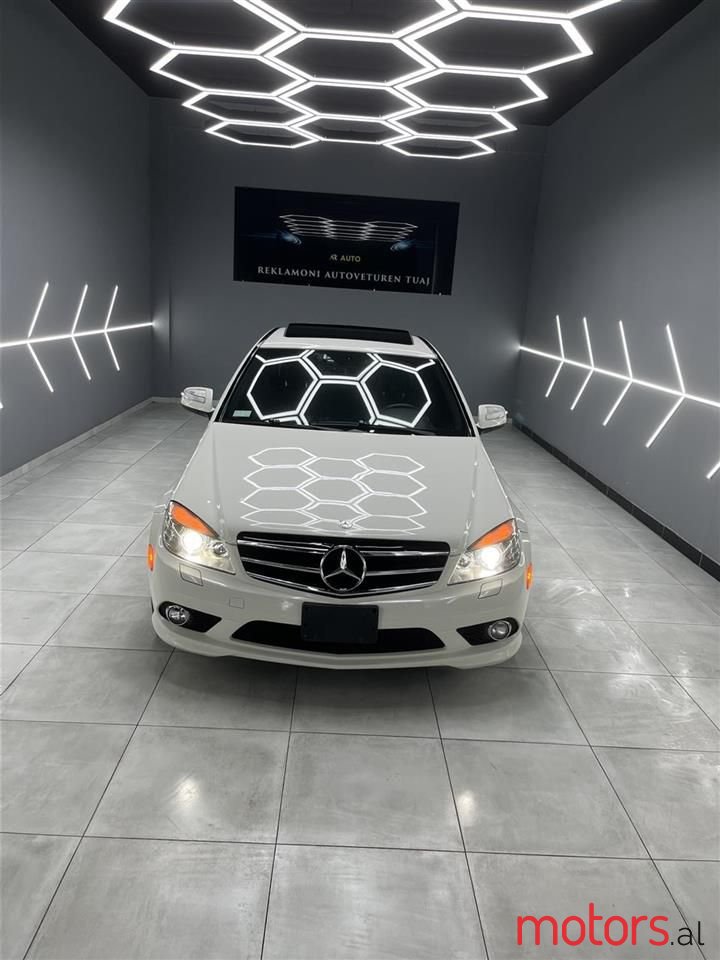 2008' Mercedes-Benz C 300 photo #4
