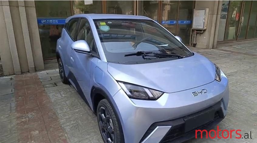 2024' Volkswagen ID.3 photo #2