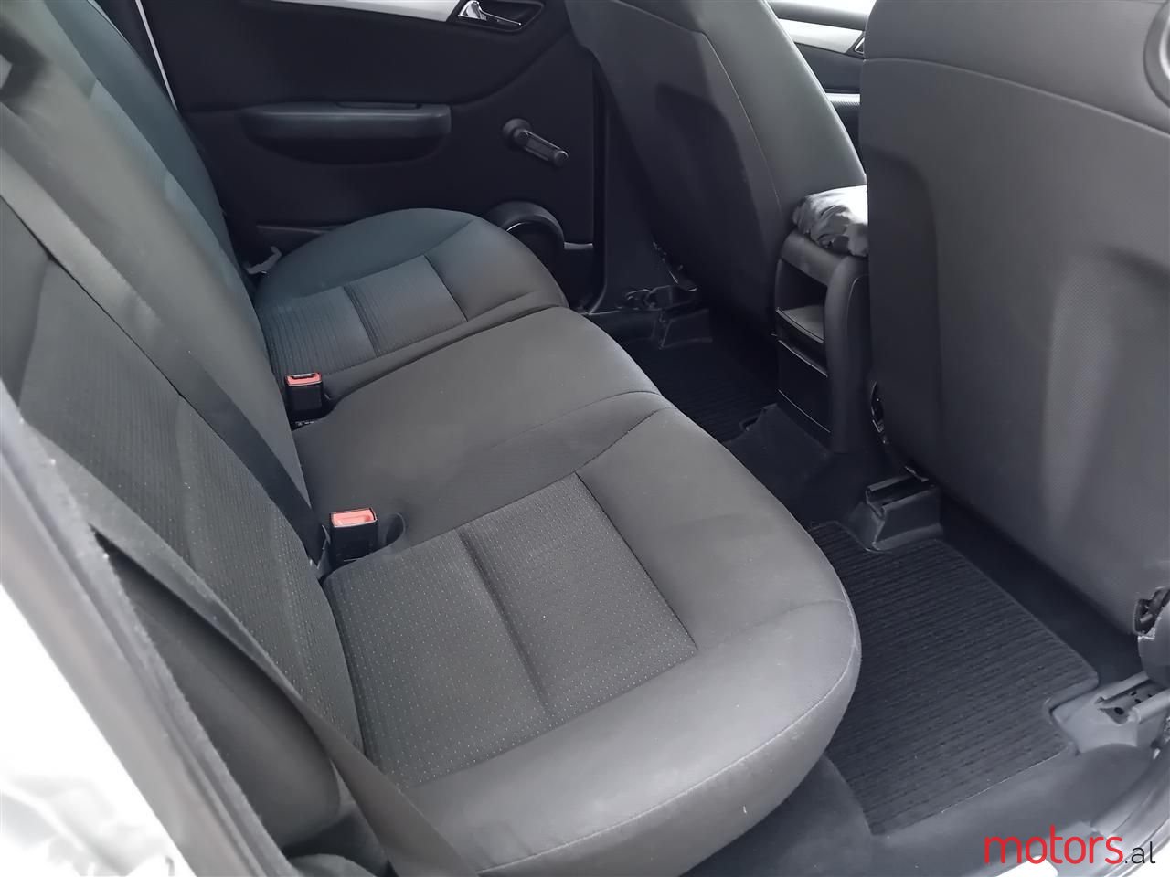 2005' Mercedes-Benz B 170 photo #5