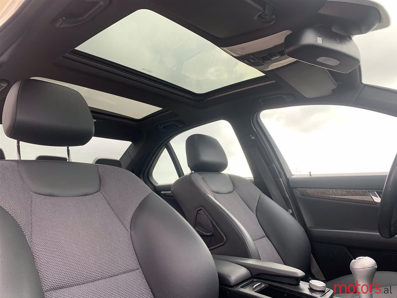 2007' Mercedes-Benz C 220 photo #3