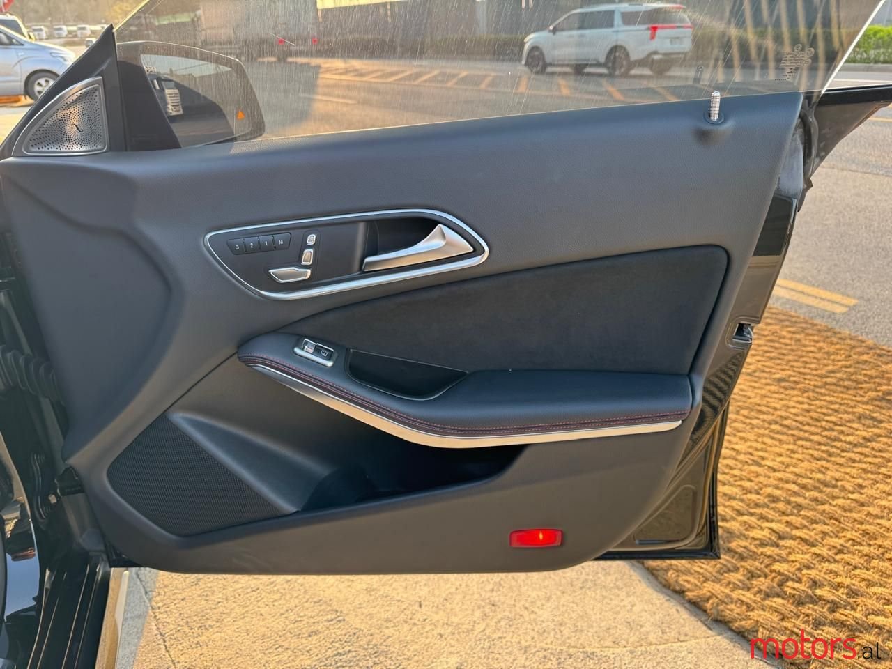 2017' Mercedes-Benz CLA 250 photo #6