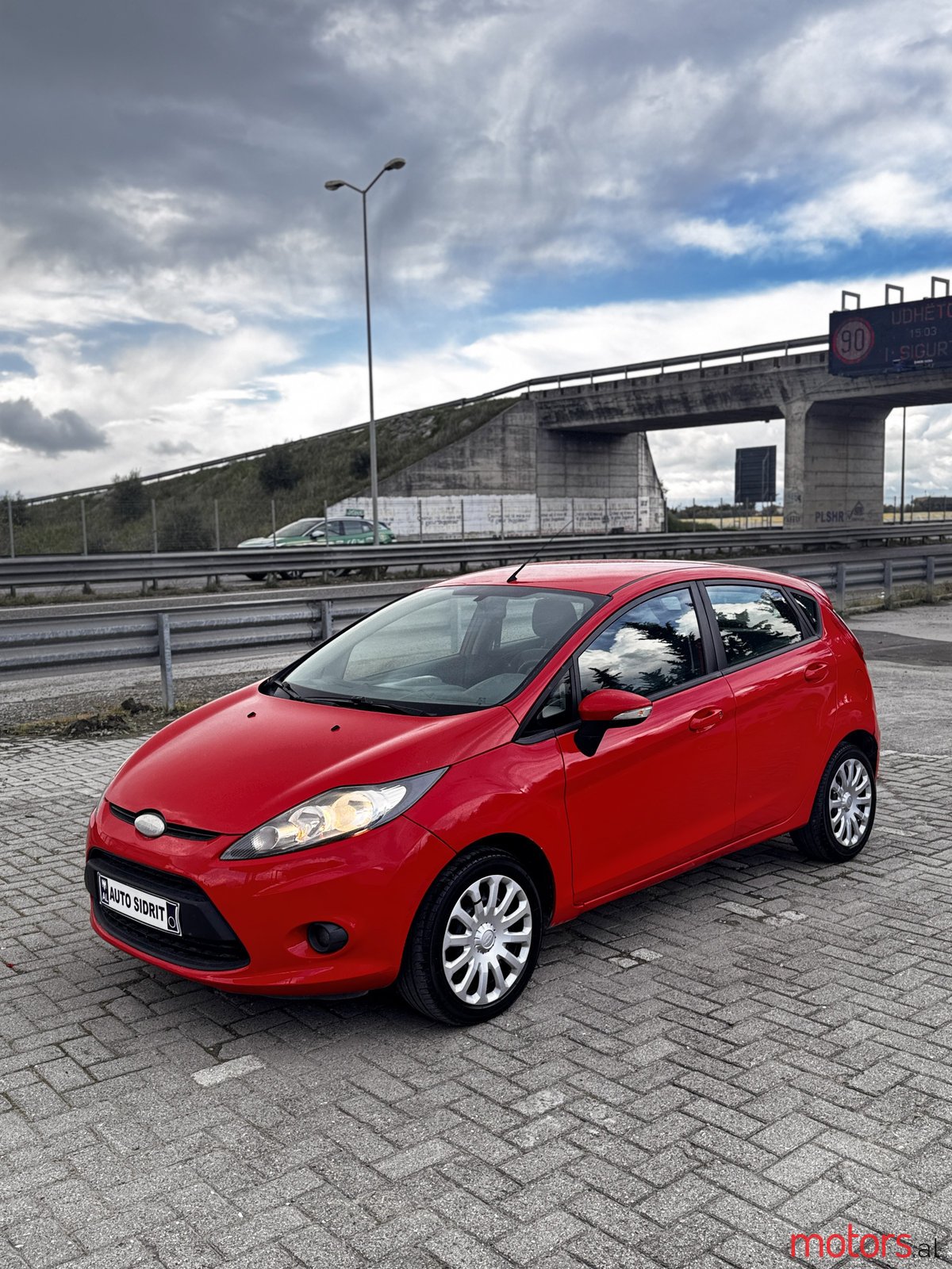 2009' Ford Fiesta photo #1