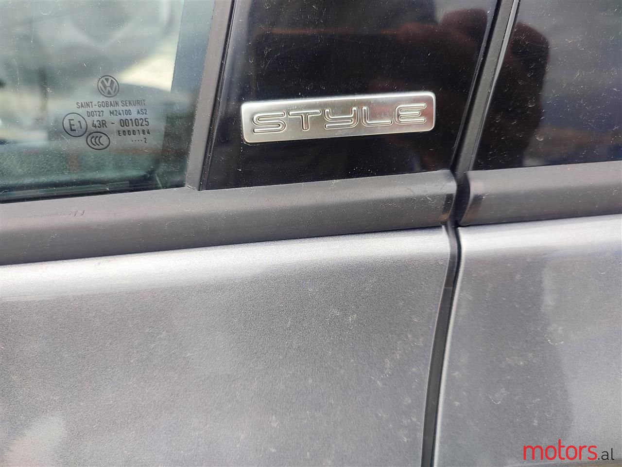 2012' Volkswagen Golf photo #4