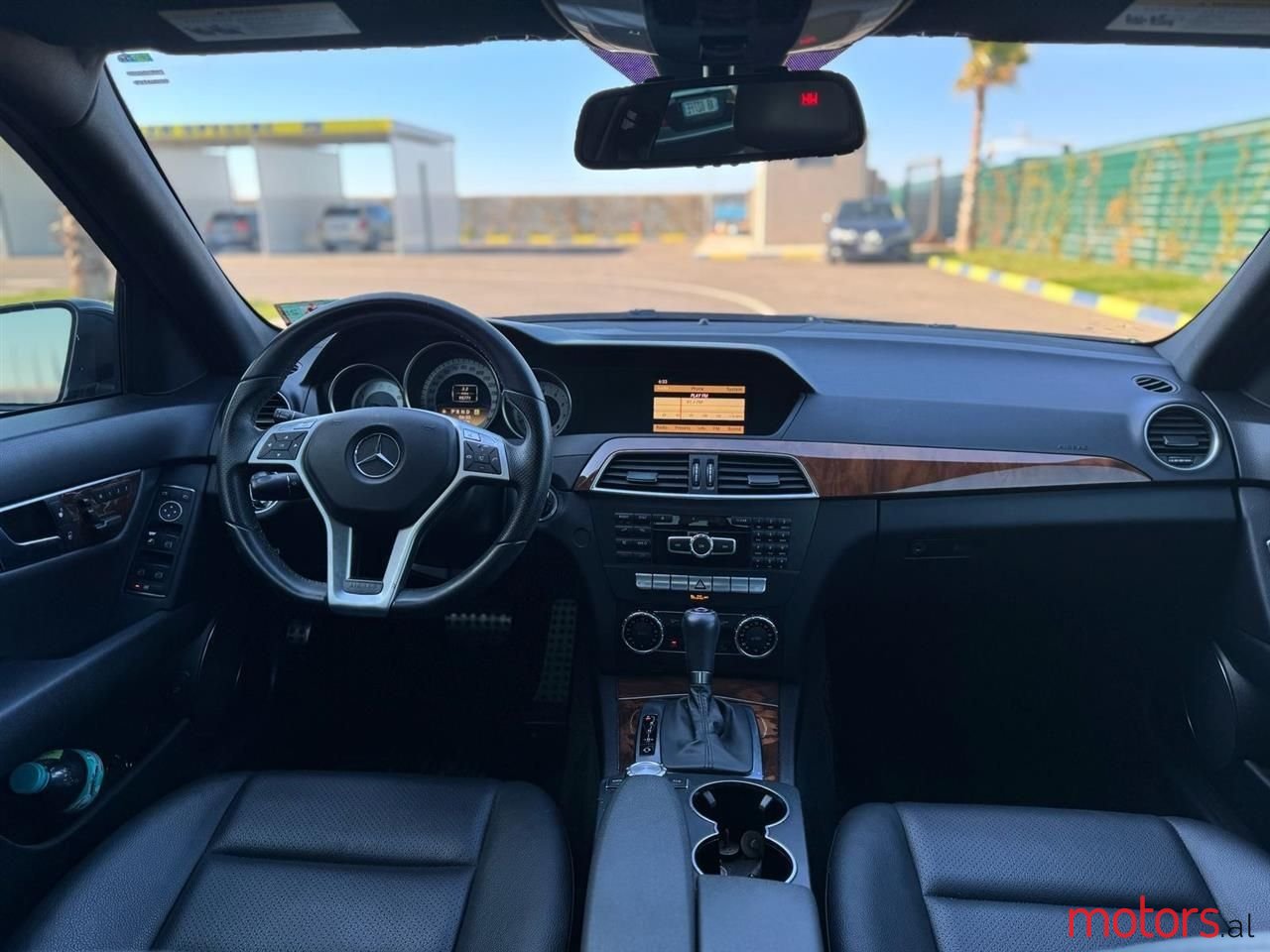 2012' Mercedes-Benz C 300 photo #5