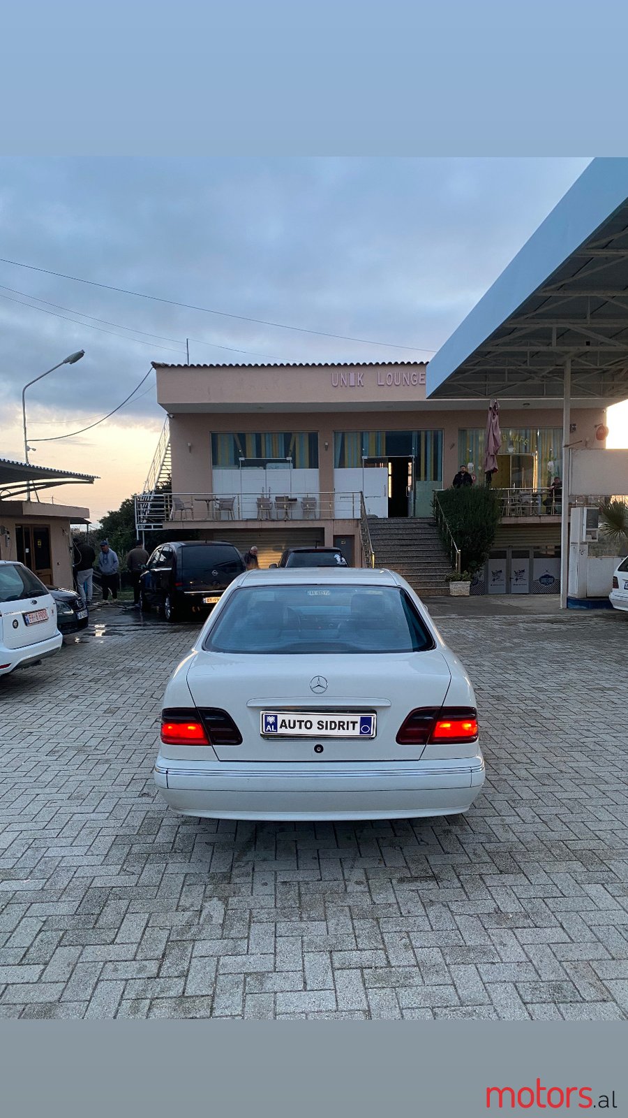 2002' Mercedes-Benz 270 photo #6