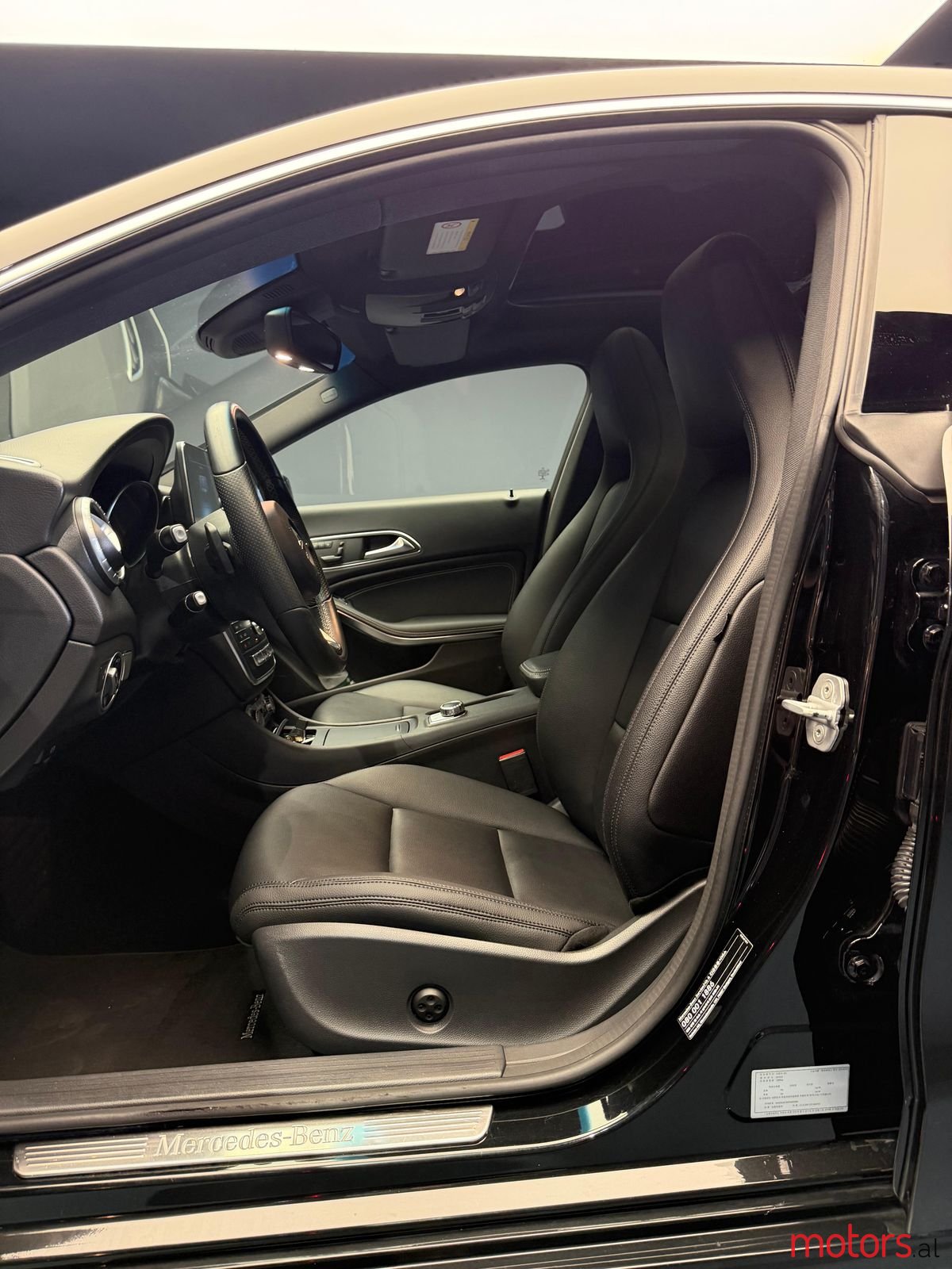 2016' Mercedes-Benz CLA 200 photo #3