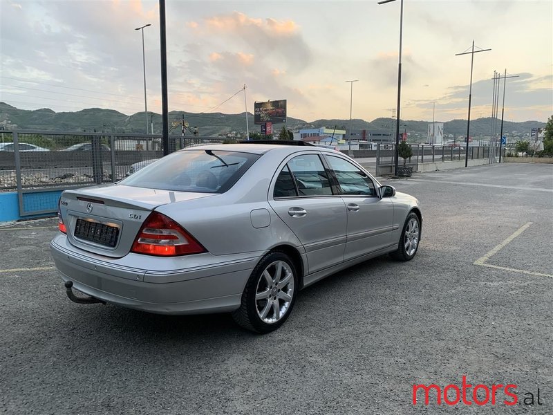 2006' Mercedes-Benz C 220 photo #3