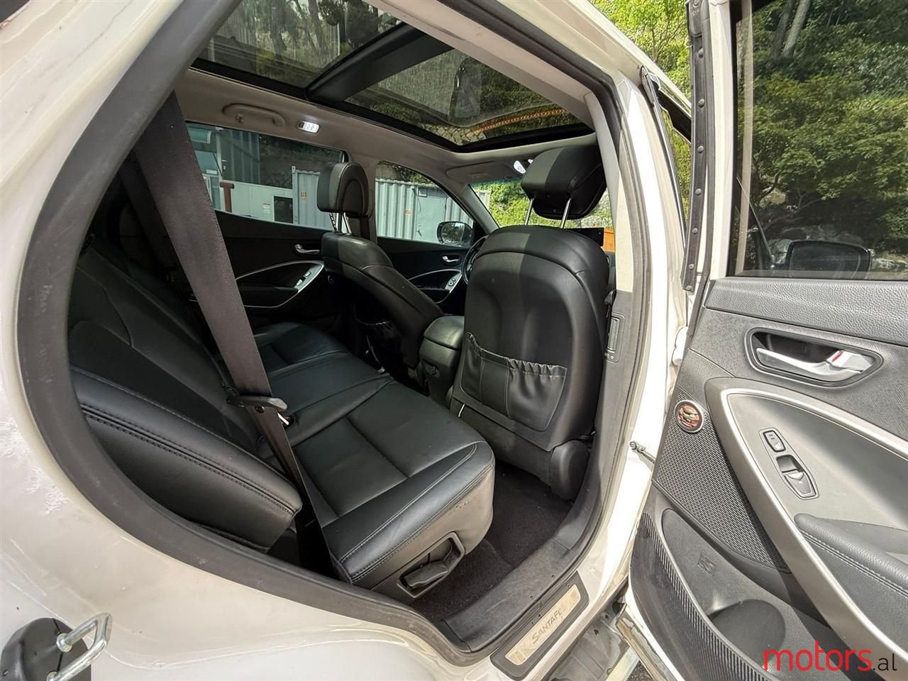 2013' Hyundai Santa Fe photo #5