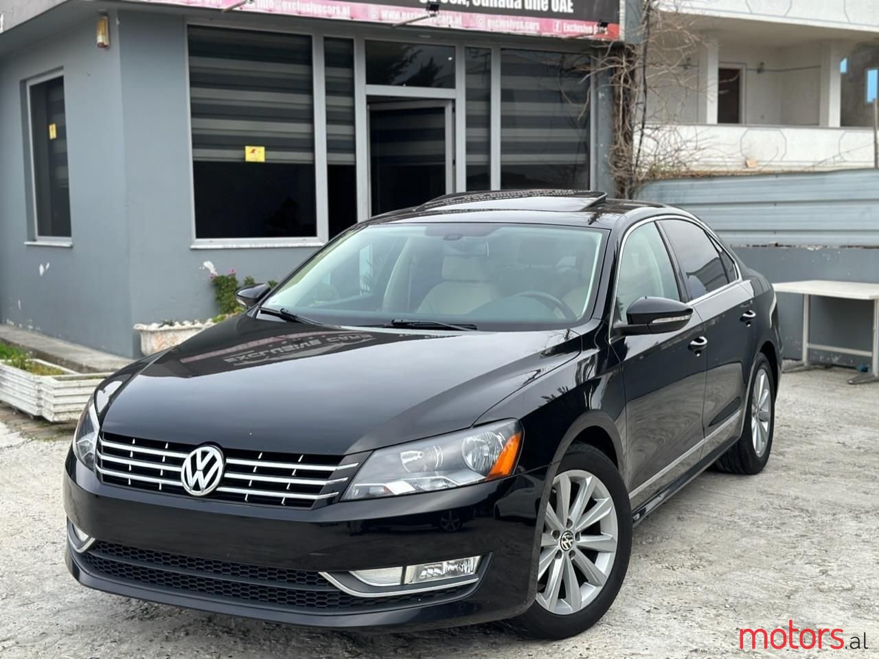 2012' Volkswagen Passat photo #1
