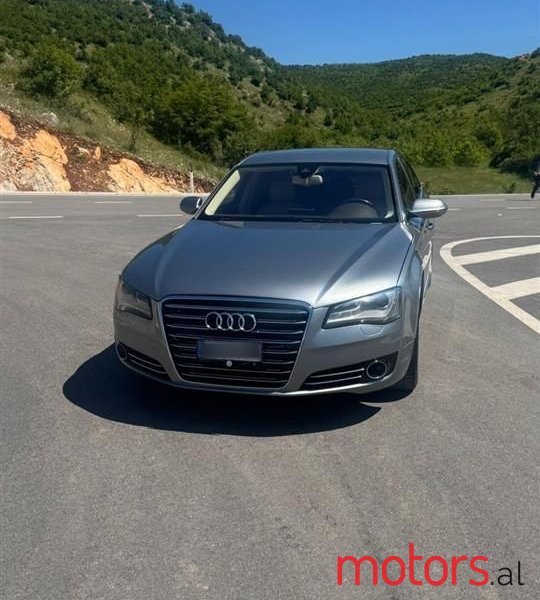 2010' Audi A8 photo #6