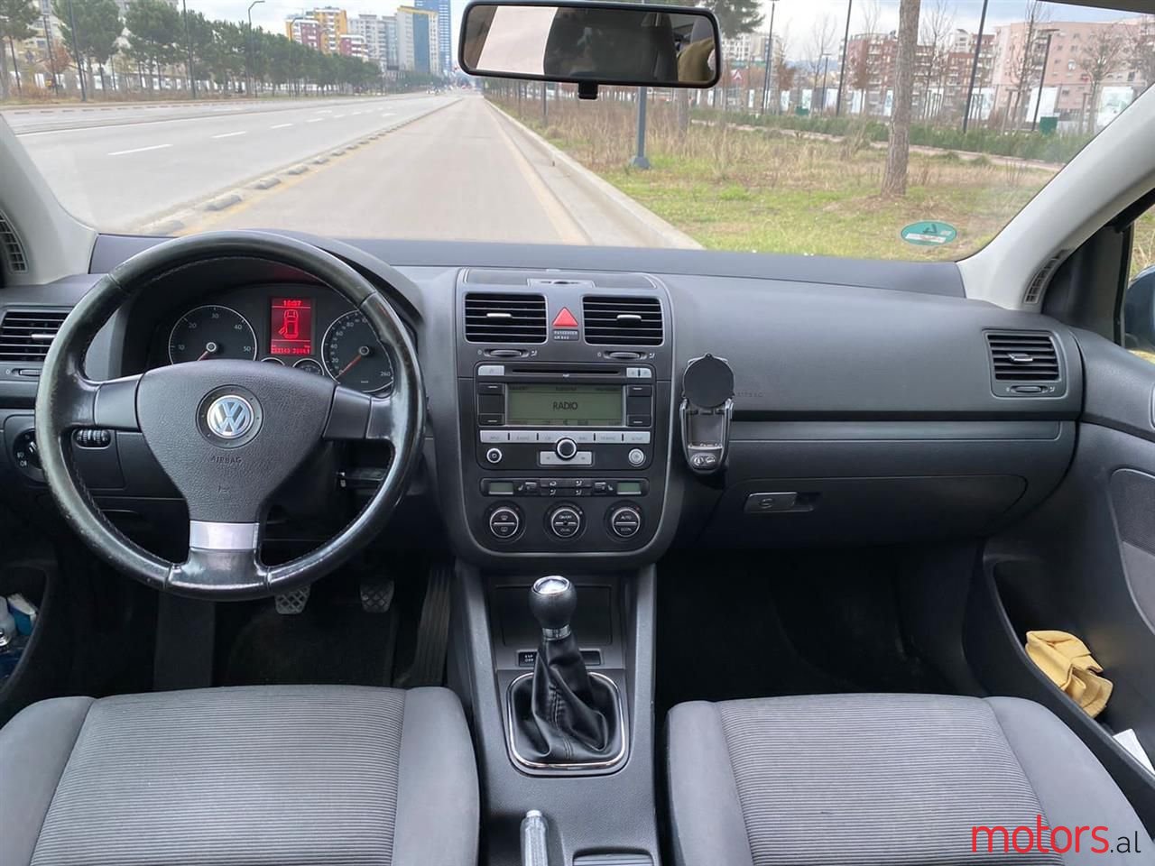 2007' Volkswagen Golf photo #4