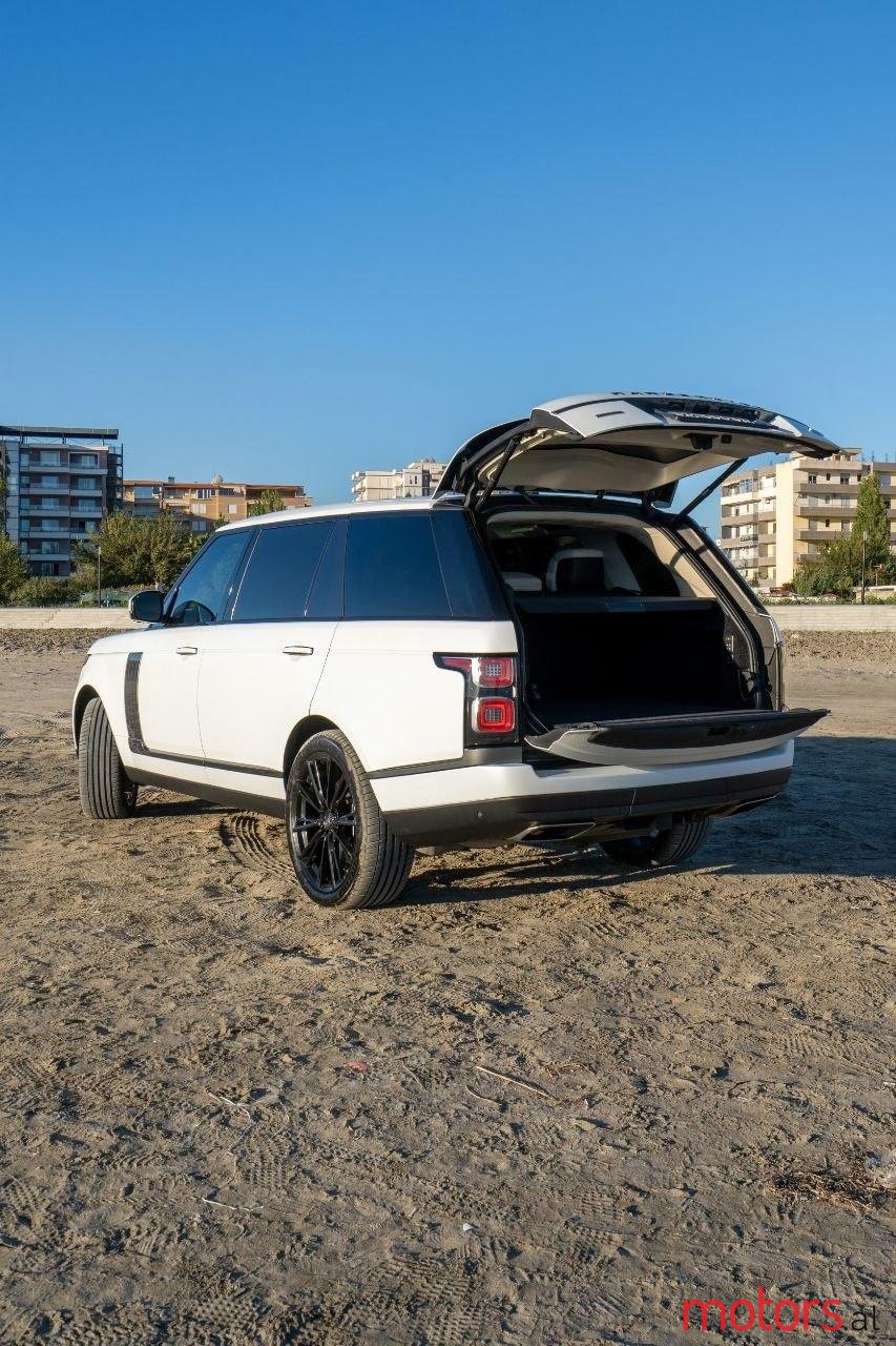 2019' Land Rover Range Rover Vogue Autobiography photo #2