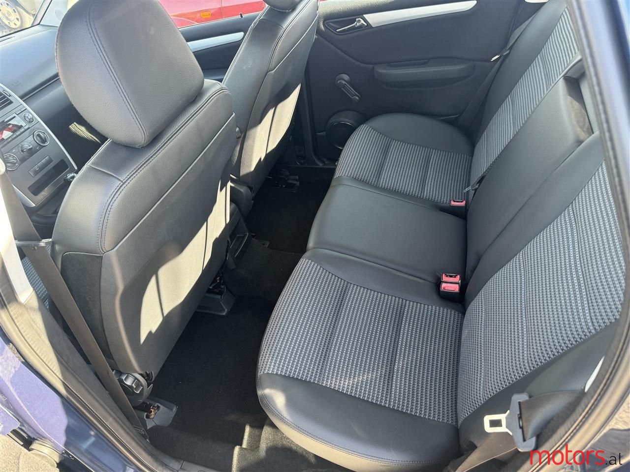 2006' Mercedes-Benz A 180 photo #5