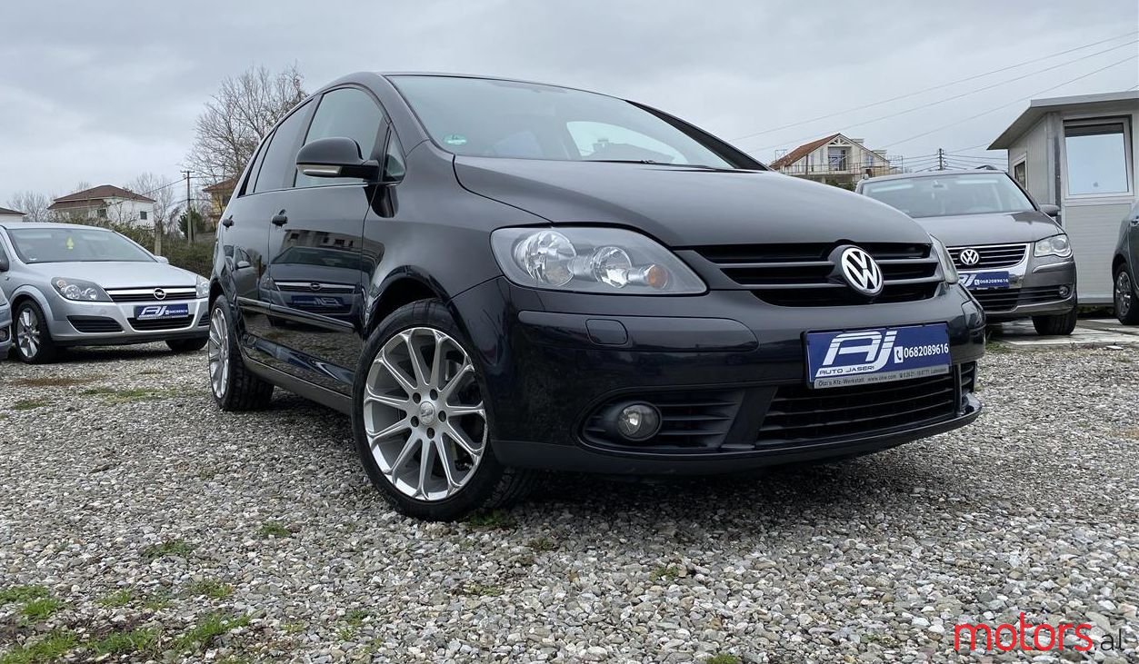 2006' Volkswagen Golf Plus photo #1