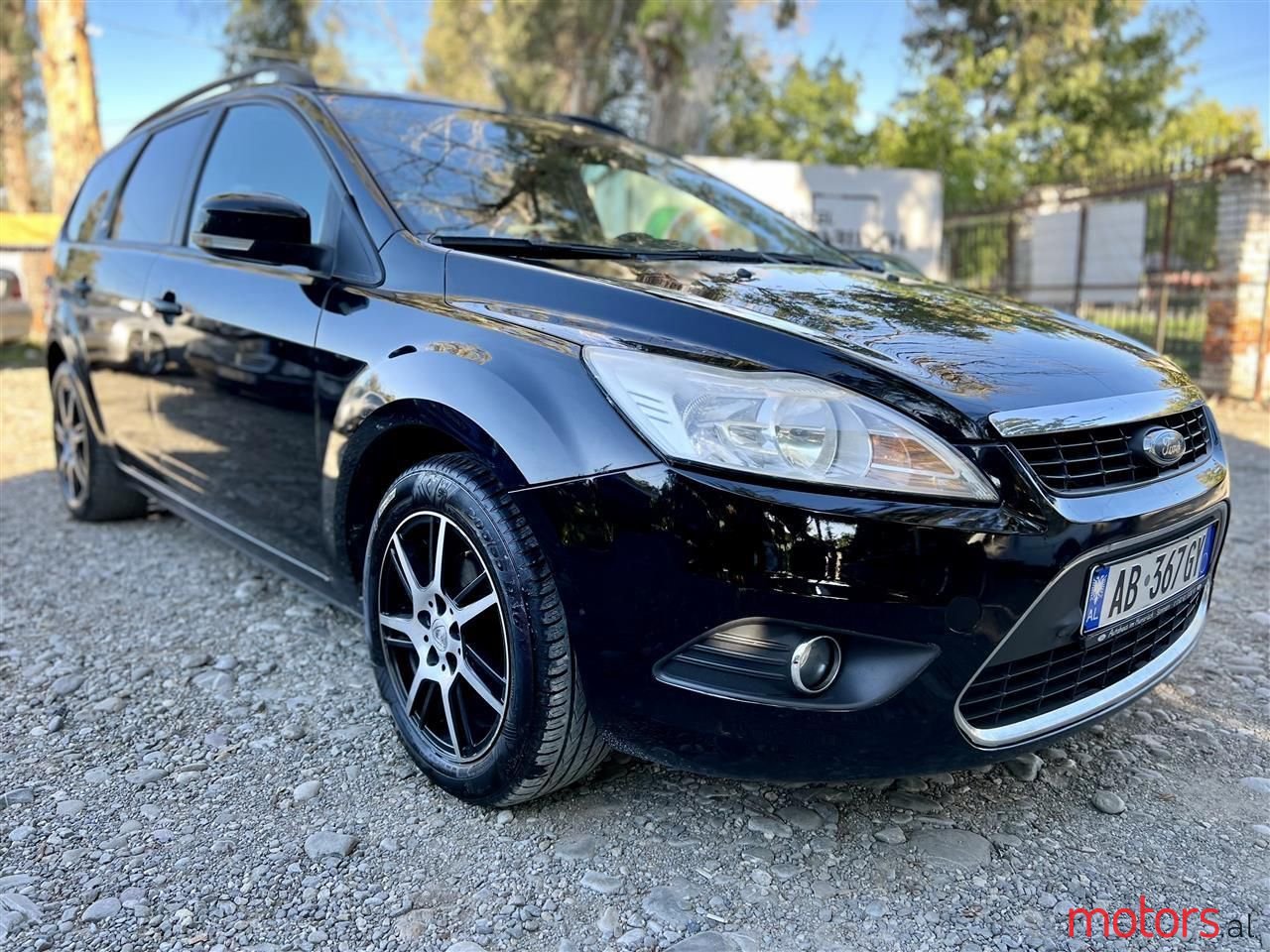 2009' Ford Focus photo #3