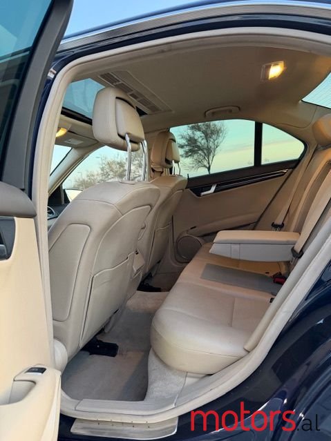 2013' Mercedes-Benz C 300 photo #6