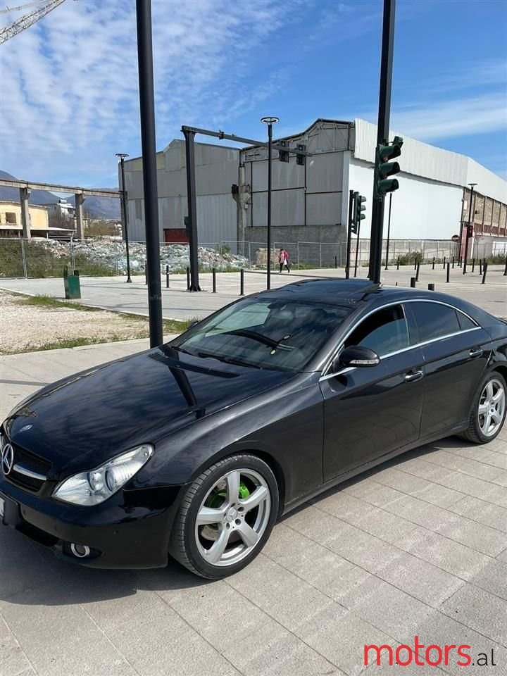 2004' Mercedes-Benz CLS 350 photo #6